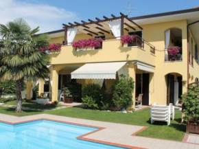 Apartments in a residence nearby the Lake Garda, Lazise